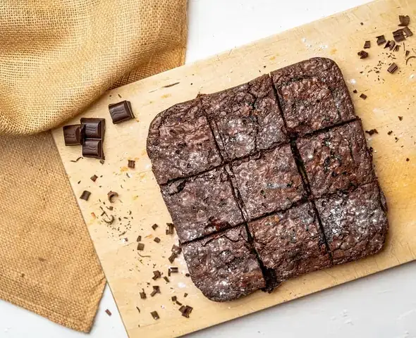 Bánh Brownie Sô Cô La: Hướng Dẫn Chi Tiết Từ Nguyên Liệu Đến Thành Công Bánh Brownie Sô Cô La: Hướng Dẫn Chi Tiết Từ Nguyên Liệu Đến Thành Công