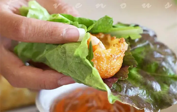 Bánh Căn Vs Bánh Khọt: So Sánh Chi Tiết Cách Làm & Hương Vị