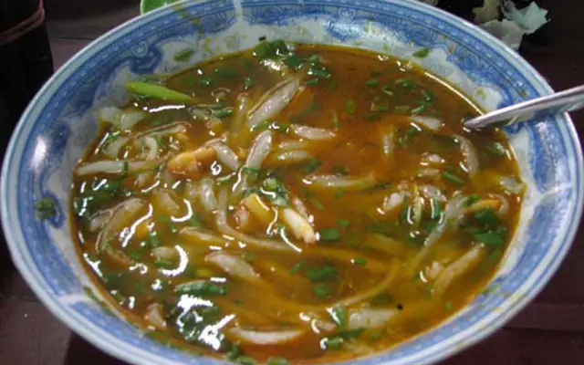 Review Bánh Canh Cá Lóc Hải Lăng: Trải Nghiệm Thực Tế Tại Quận Tân Phú