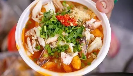 Bánh Canh Cua Rời Huế: Khám Phá 5 Quán Ngon Nhất Thành Phố Mộng Mơ