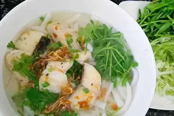 Bánh Canh Đầu Cá Lóc: Đặc Sản Miền Tây Đậm Đà Hương Vị