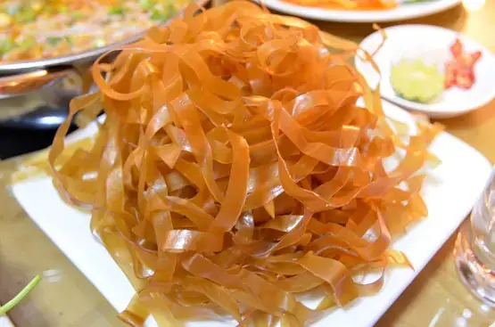 Bánh Đa Làm Từ Gạo Gì? Tất Tần Tật Về Nguyên Liệu Vàng Bánh Đa Làm Từ Gạo Gì? Tất Tần Tật Về Nguyên Liệu Vàng