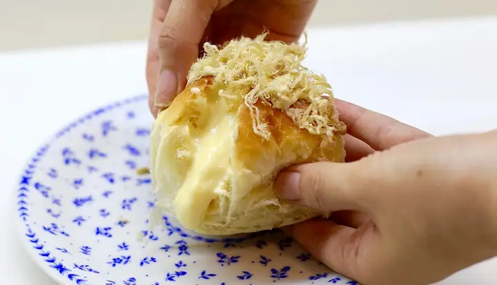 Hướng Dẫn Chi Tiết Cách Làm Bánh Mì Chà Bông Phô Mai Không Cần Nhồi Bột