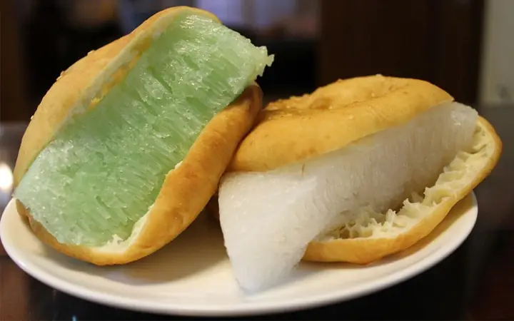 Bánh Tiêu Kẹp Bánh Bò