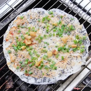 Bánh Tráng Nướng Mắm Ruốc Tóp Mỡ