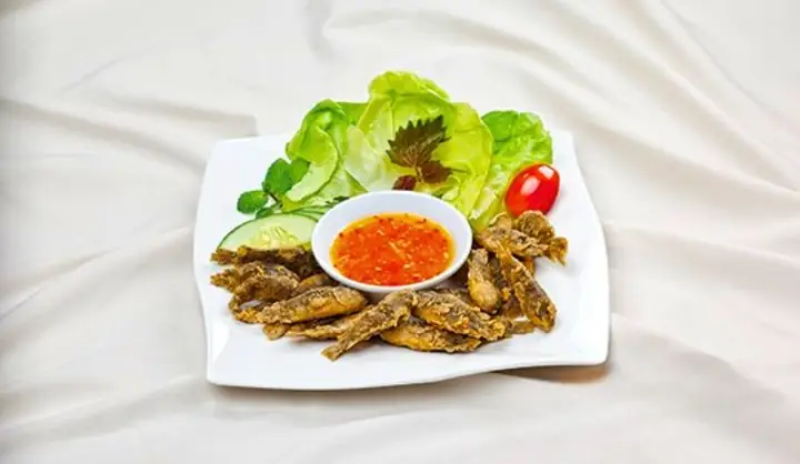 Cá Rô Bí Chiên Giòn Xốt Me: Công Thức Đơn Giản, Thơm Ngon Tại Nhà