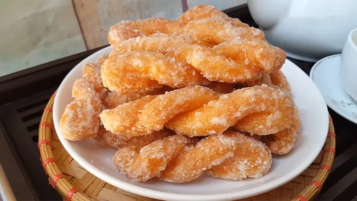 Cách Làm Bánh Quai Chèo Giòn Rụm Tại Nhà