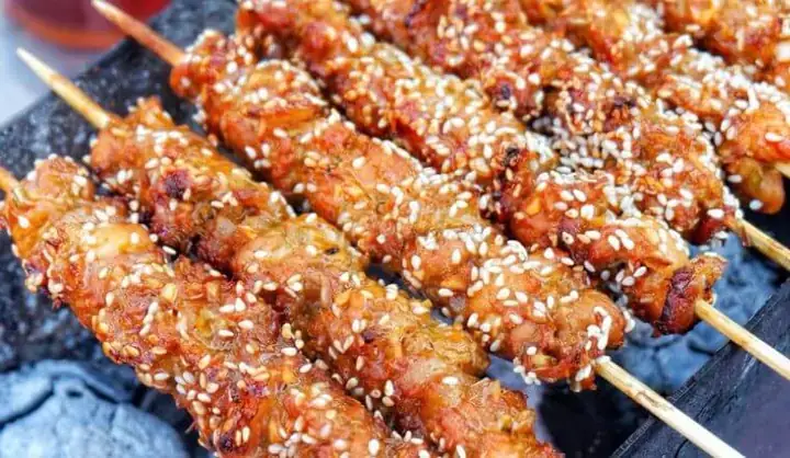 Cách Làm Chả Nướng Than Hoa Chuẩn Vị Tại Nhà