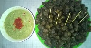Hướng Dẫn Chi Tiết Cách Làm Cơm Mẻ Chấm Ốc Chuẩn Vị Tại Nhà