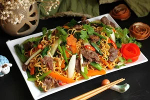 Cách Làm Mì Xào Bò Ngon Chuẩn Vị: Hướng Dẫn Chi Tiết Từ A Đến Z