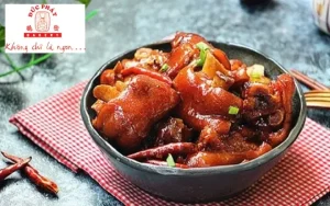 Hướng Dẫn Làm Chân Giò Hầm Quảng Đông Chuẩn Vị Tại Nhà