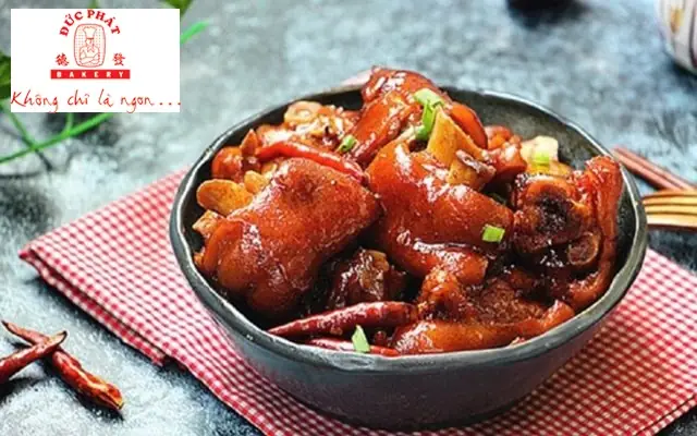 Hướng Dẫn Làm Chân Giò Hầm Quảng Đông Chuẩn Vị Tại Nhà