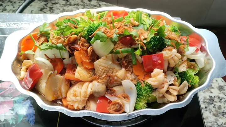 Cách Làm Mực Né Sa Tế Ngon