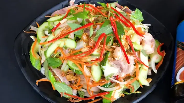 Cách Làm Nước Mắm Trộn Gỏi Tai Heo Chuẩn Vị: Tỷ Lệ Vàng Và Bí Quyết
