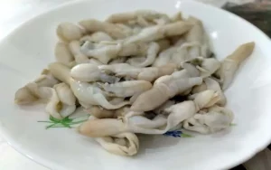 Cách Làm Sạch Ốc Móng Tay