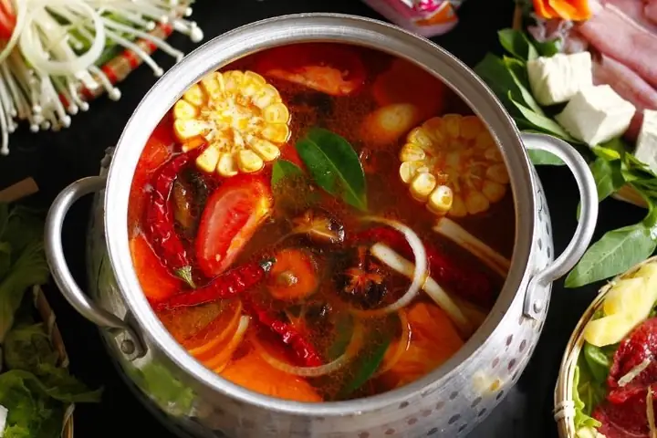 Cách Nấu Lẩu Thái Chua Ngọt Đúng Chuẩn: Hướng Dẫn Từ A Đến Z