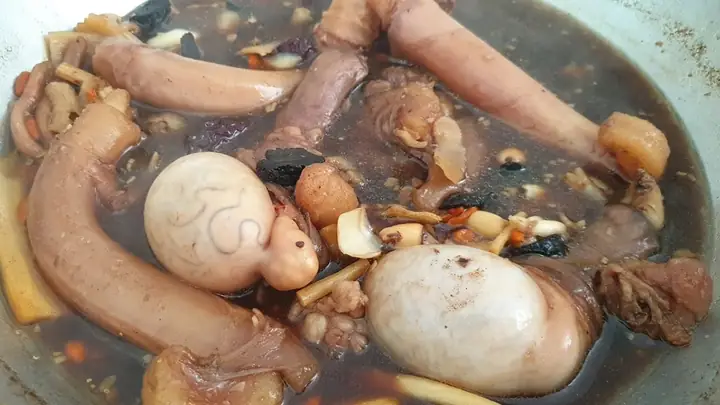 Cách Nấu Pín Bò Hầm Thuốc Bắc