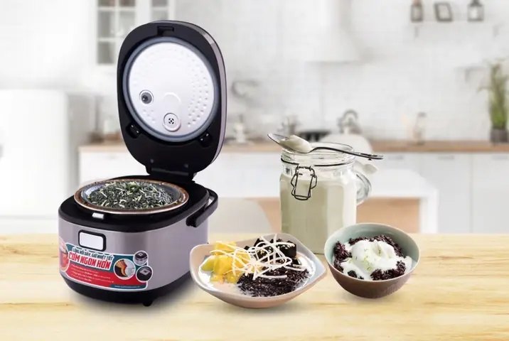 Cách Nấu Sữa Chua Nếp Cẩm Bằng Nồi Cơm Điện Tại Nhà Đơn Giản