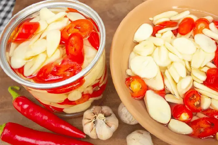 Cách Ngâm Ớt Tỏi Để Được Lâu Tối Ưu
