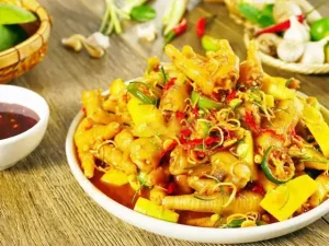 Chân Gà Ngâm Sả Tắc Thủ Dầu Một