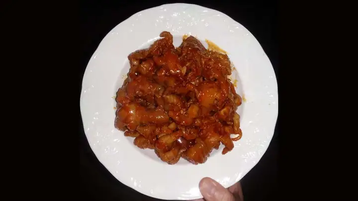 Chân Gà Rút Xương Sốt Cay Review: Món Hào Cơm Chuẩn Vị Cho Mùa Đông