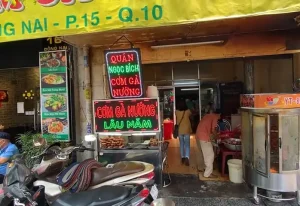 Cơm Gà Nướng Ngọc Bích
