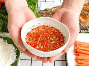 Công Thức Pha Nước Chấm Chuẩn Vị: Tỷ Lệ Vàng Và Bí Quyết Từ Chuyên Gia