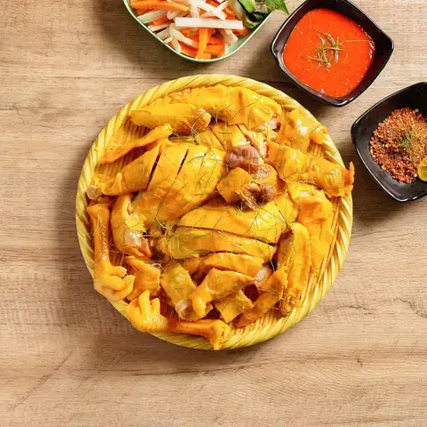 Cách Làm Gà Rang Muối Nguyên Con Thơm Ngon, Giòn Rụm Chuẩn Vị Nhà Hàng
