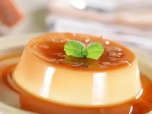 Hấp Bánh Flan Có Đậy Nắp Không? Bí Quyết Để Bánh Mịn Màng, Không Bị Rỗ