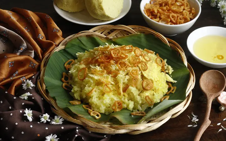Hấp Xôi Bao Lâu Thì Chín? Bí Quyết Cho Xôi Dẻo Mềm, Chín Đều