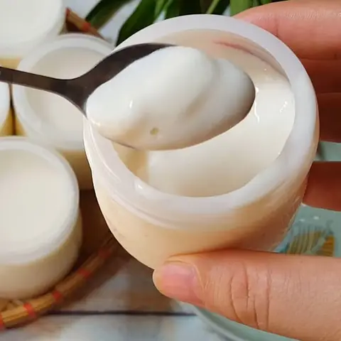 Hình Ảnh Sữa Chua Nhà Làm