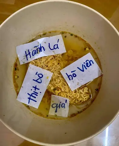 Hình Ảnh Tô Mì Tôm