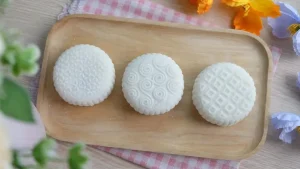 Cách Làm Bánh Trung Thu Dẻo Truyền Thống Nhân Đậu Xanh Bùi Ngọt