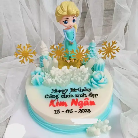 Mẫu Bánh Rau Câu Sinh Nhật