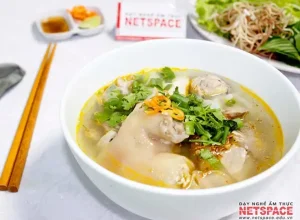 Hướng Dẫn Chi Tiết Về Nguyên Liệu Nấu Bánh Canh Chuẩn Vị