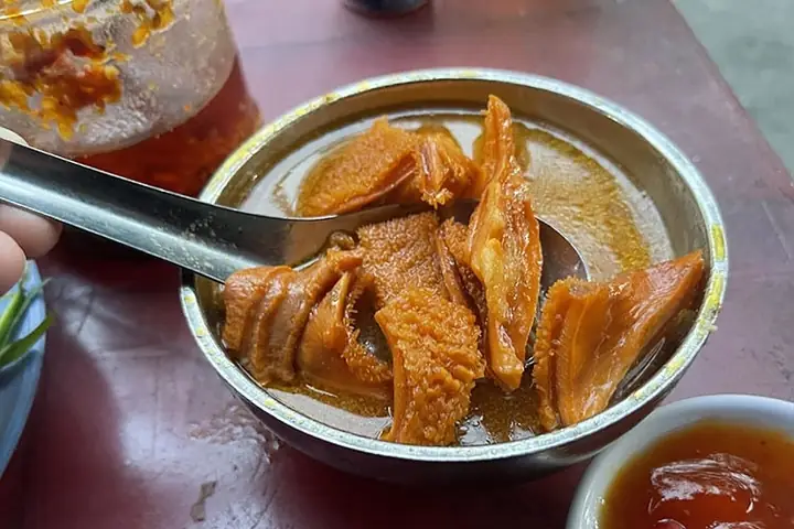 Phá Lấu Là Gì? Nguồn Gốc Và 5 Món Phá Lấu Ngon Bạn Nên Thử