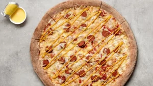 Cách Làm Pizza Xúc Xích Viền Phô Mai Thơm Ngon Tại Nhà