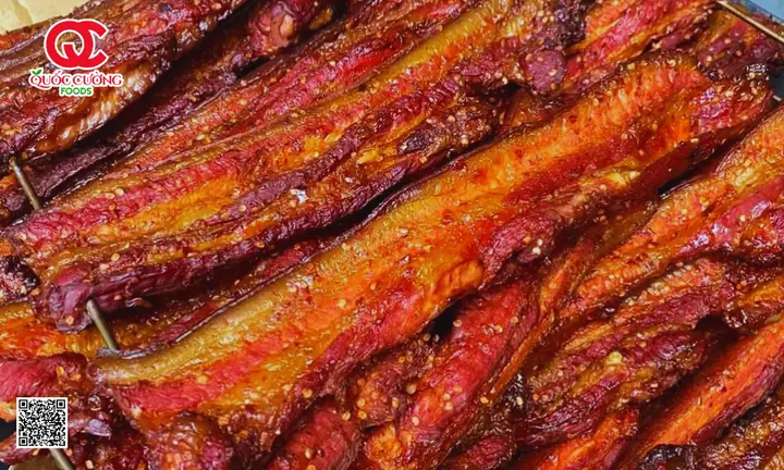 Thịt Ba Chỉ Gác Bếp: Hướng Dẫn Chi Tiết Từ Chế Biến Đến Thưởng Thức
