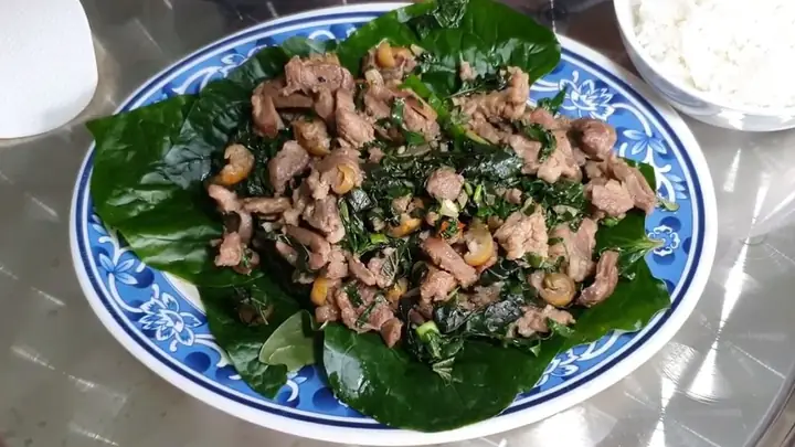 Thịt Dê Xào Lá Lốt