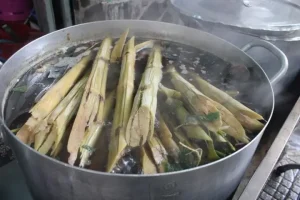 Cách Nấu Nước Mía Lau Thanh Nhiệt Chuẩn Vị Tại Nhà