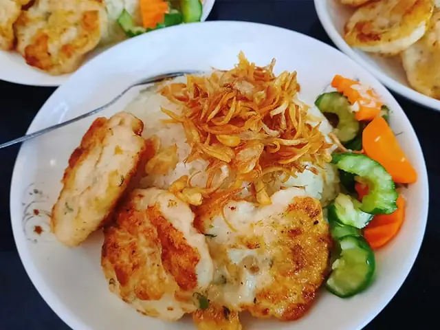 Xôi Chả Mực Hạ Long