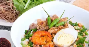 Cách Ăn Mì Quảng Đúng Cách: Hướng Dẫn Chi Tiết Từ A Đến Z