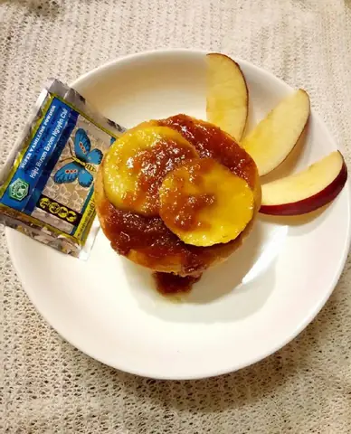 Bánh Bông Lan Táo Nướng