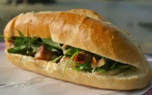 Cách Làm Bánh Mì Chả Cá Nha Trang Chuẩn Vị - Hướng Dẫn Chi Tiết Từ A Đến Z