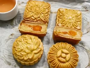 Đánh Giá Chi Tiết Công Thức Bánh Nướng Nhân Sầu Riêng: Trải Nghiệm Vị Ngọt Đặc Trưng