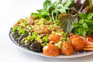 Be Bún Ăn Mì Tương Đen