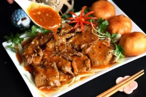 Hướng Dẫn Chi Tiết Cách Làm Bò Sốt Tiêu Đen Bánh Bao Tại Nhà