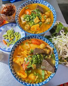 Bun Rieu Oc Ky Dong