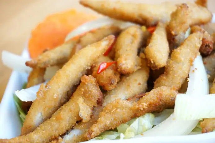 Hướng Dẫn Chiên Cá Cơm Bột Giòn Rụm, Thơm Ngon Chuẩn Vị Nhà Làm