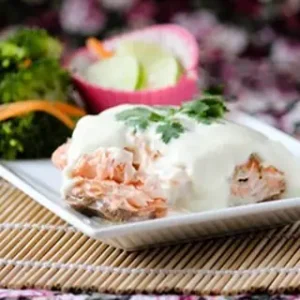 Cách Làm Cá Hồi Đút Lò Sốt Kem Phô Mai Chuẩn Vị Bán Hành